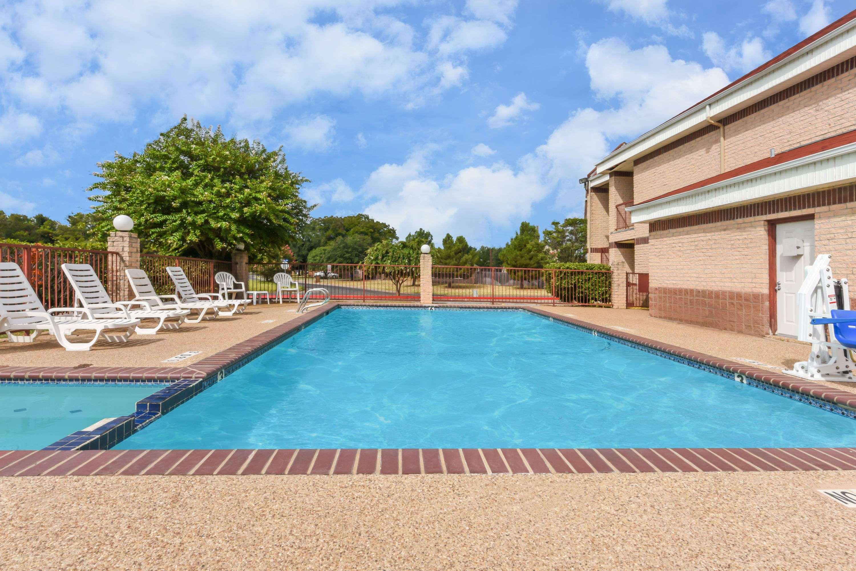 Days By Wyndham 2* Granbury